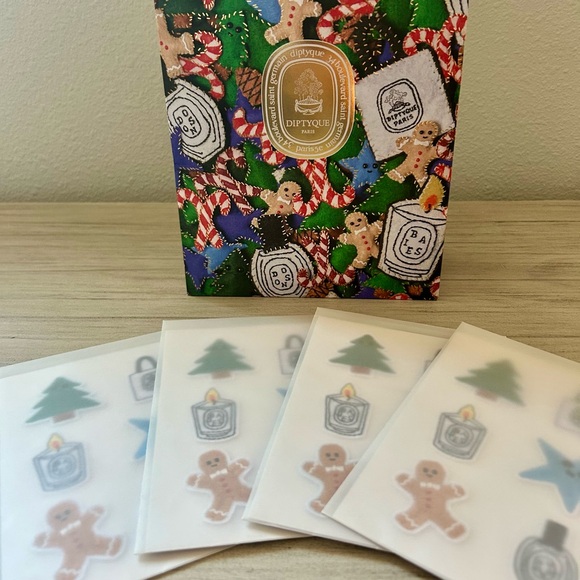 Diptyque Felt Patches Holiday 2024 - Picture 2 of 3